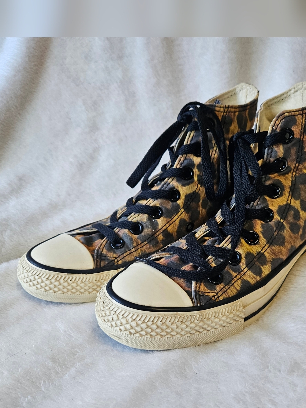 EUC Converse All Star Chuck Taylor Leopard Print Hi Tops Sneakers Size 7 W 5 M